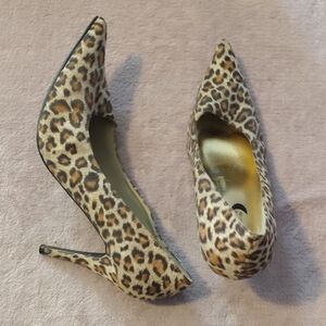 Elegant Leopard Print High Heels